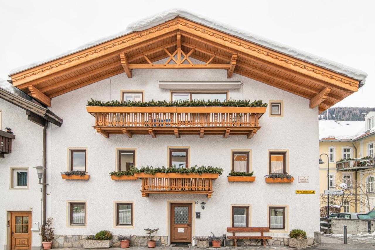 Apartments Heidenberger Delle Scuole Colle Isarco Exterior foto